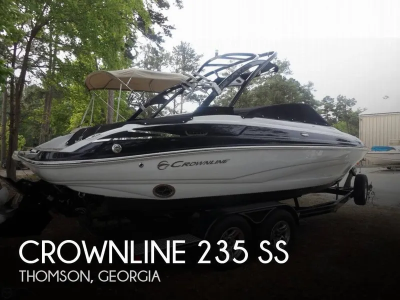 Slide: The Image of Crownline Boats 235 SS 2012 - 0