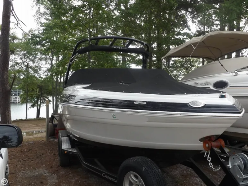 Slide: The Image of Crownline Boats 235 SS 2012 - 3