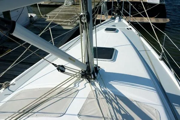 Slide: The Image of Hunter 41 AC 2004 - 5