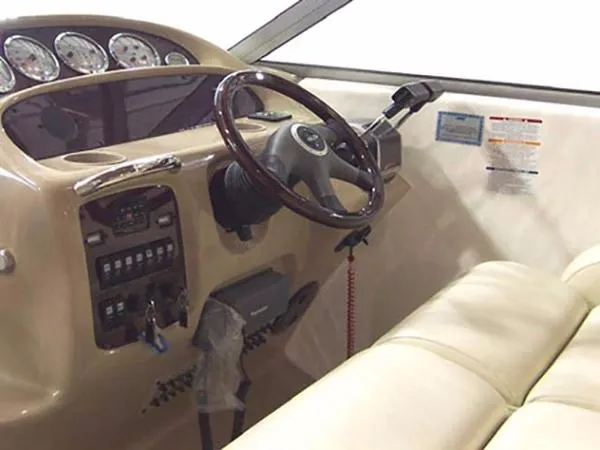 Slide: The Image of Chaparral 270 Signature 2005 - 11