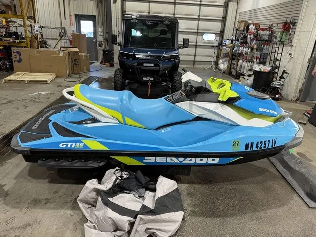 Slide: The Image of Sea-Doo GTI 2015 - 5
