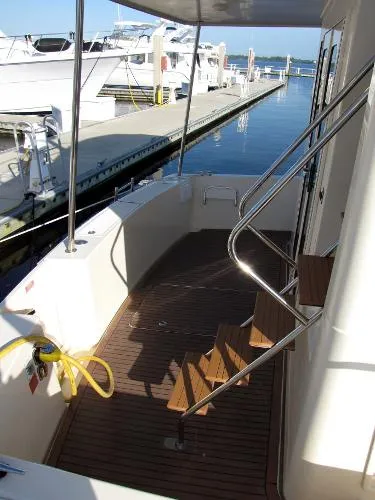 Slide: The Image of Mainship 43 Fast Sedan Trawler 2006 - 6
