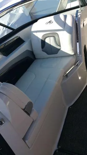 Slide: The Image of Monterey 328 Super Sport 2013 - 8
