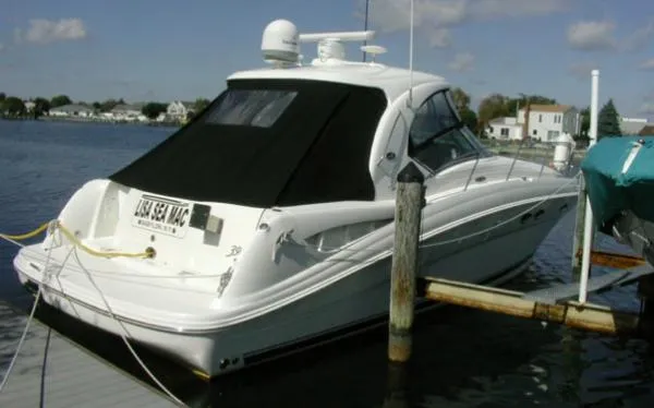 Slide: The Image of Sea Ray 390 Sundancer 2005 - 9