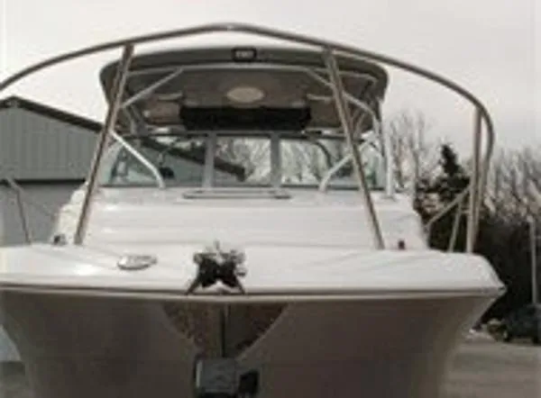 Slide: The Image of Robalo R-245 2010 - 4