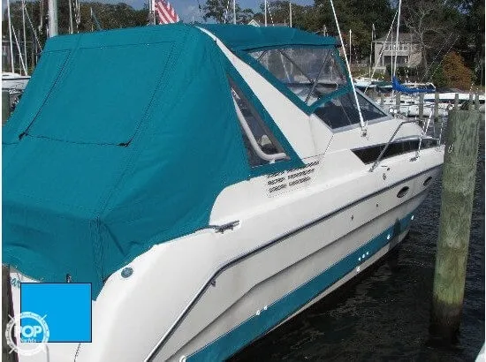 Slide: The Image of Bayliner 3055 Ciera Sunbridge 1993 - 8