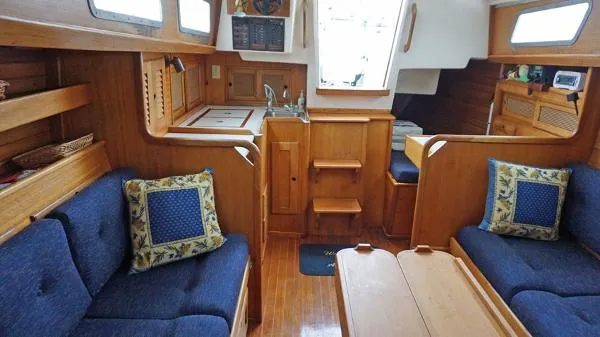 Slide: The Image of Bristol 35.5 Sloop 1979 - 3