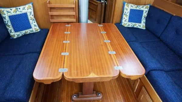 Slide: The Image of Bristol 35.5 Sloop 1979 - 7
