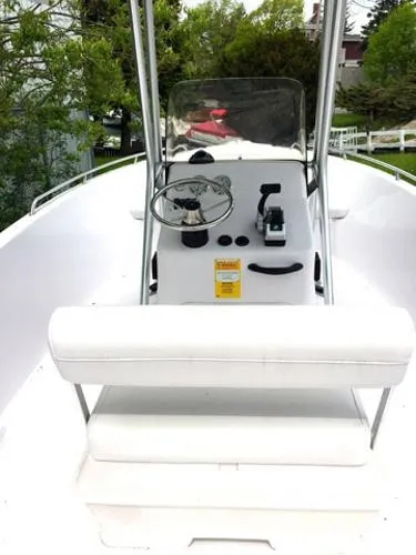 Slide: The Image of Pro-Line 21 Center Console 2015 - 4