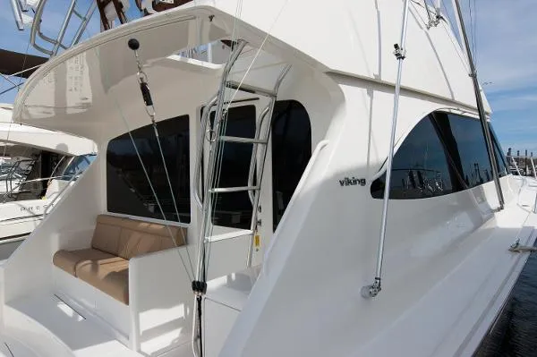 Slide: The Image of Viking 50 Convertible 2009 - 6