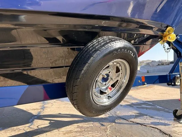 Slide: The Image of Yamaha 242 Limited S 2017 - 9