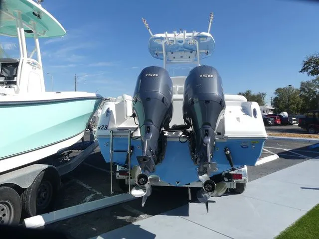 Slide: The Image of Tidewater 252 CC Adventure 2019 - 3