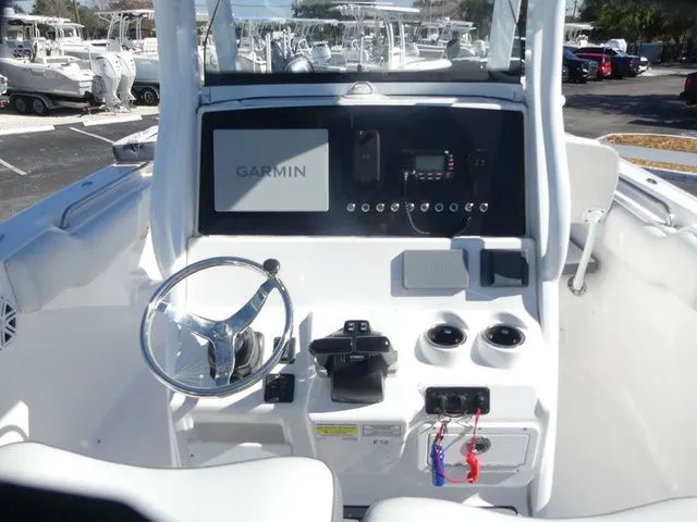 Slide: The Image of Tidewater 252 CC Adventure 2019 - 4