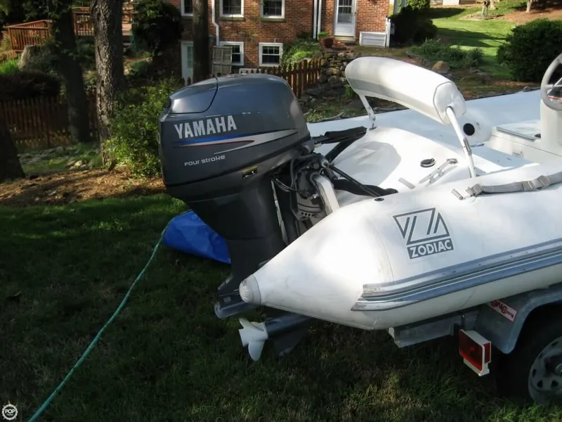 Slide: The Image of Zodiac Yachtline Deluxe 380DL 2002 - 6