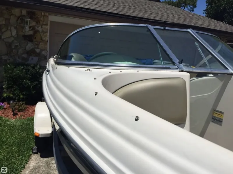 Slide: The Image of Sea Ray 180 Sport 2004 - 9