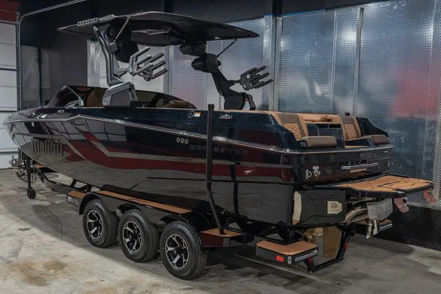 Slide: The Image of Malibu Wakesetter 24 MXZ 2026 - 20