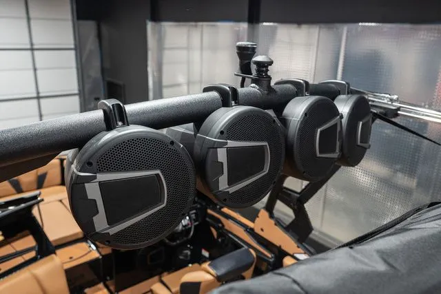 Slide: The Image of Axis Wake Research T250 2026 - 20