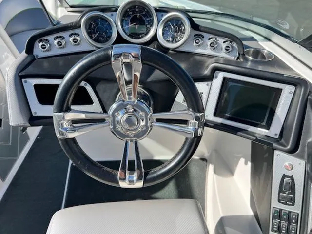 Slide: The Image of MasterCraft X2 2012 - 19