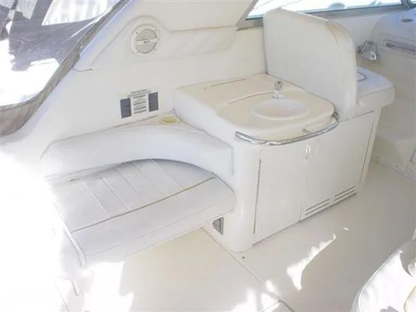 Slide: The Image of Sea Ray 370 Sundancer 1996 - 11