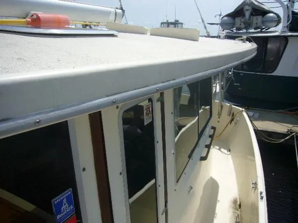 Slide: The Image of Schucker 436 Pilothouse Motorsailer 1979 - 5