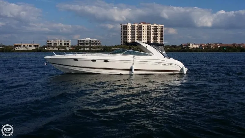 Slide: The Image of Formula 400 SS Express Cruiser 1999 - 4