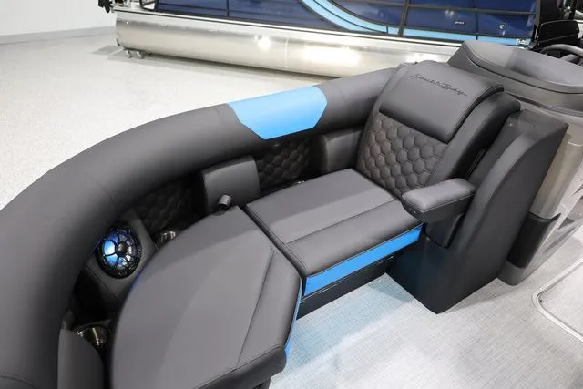 Slide: The Image of South Bay 523 RS Hybrid Arch 2026 - 16