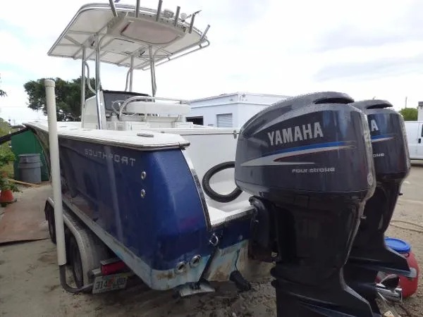 Slide: The Image of Southport 26 Center Console 2006 - 8