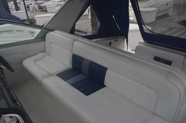 Slide: The Image of Sea Ray 330 Sundancer 1992 - 8