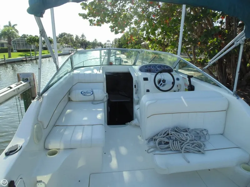 Slide: The Image of Sea Ray 240 Sundancer 1998 - 11