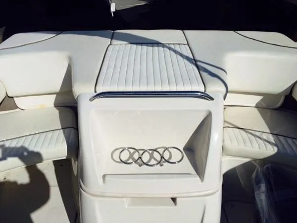 Slide: The Image of Sea Ray 210 Select with Trailer 2008 - 9