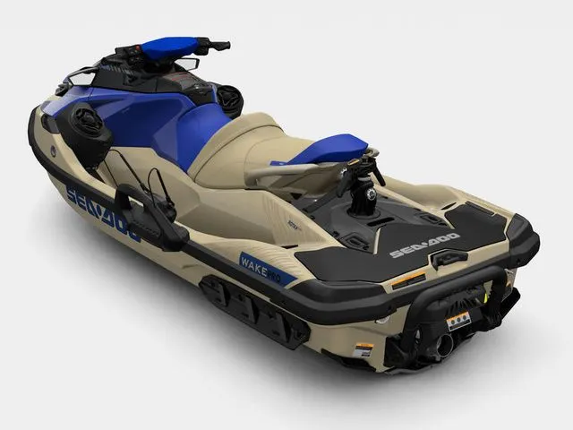 Slide: The Image of Sea-Doo Wake 2026 - 6