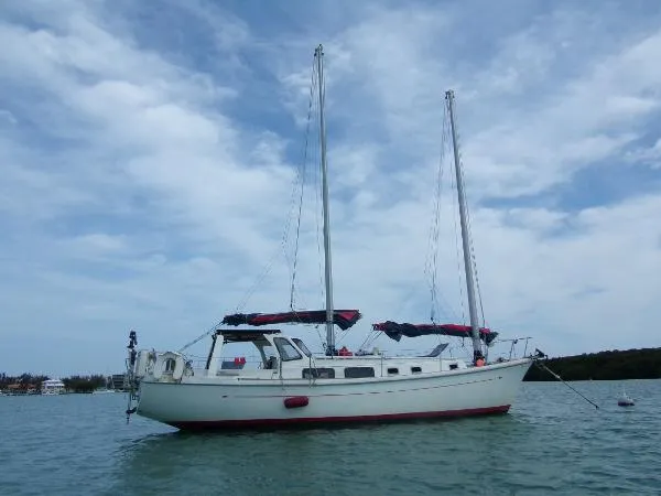 Slide: The Image of Allied Princess Schooner 1978 - 0