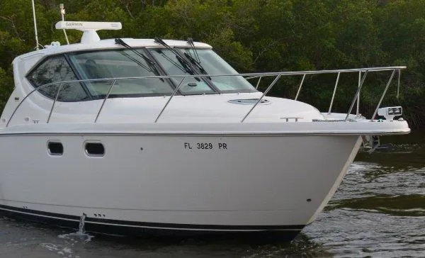 Slide: The Image of Tiara 3500 Sovran 2013 - 4