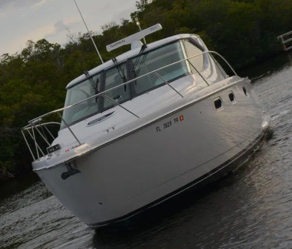 Slide: The Image of Tiara 3500 Sovran 2013 - 7