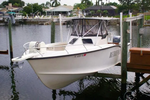 Slide: The Image of Ocean Master 31 Walkaround 1993 - 1