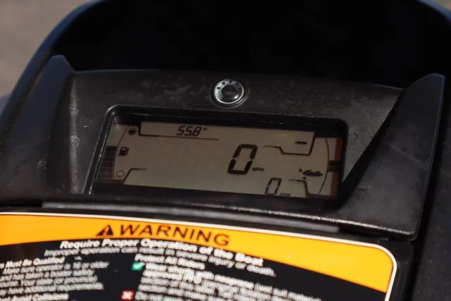 Slide: The Image of Sea-Doo Spark for 3 2024 - 13