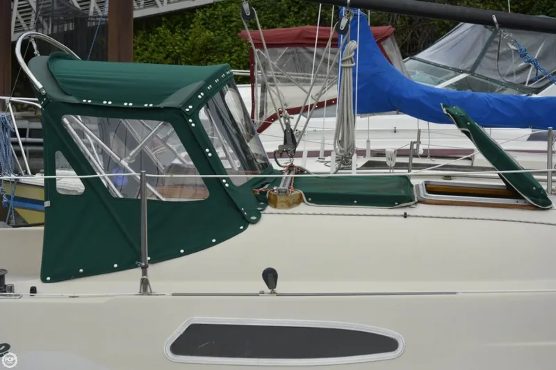 Slide: The Image of Clipper Marine 30 Sloop 1976 - 5