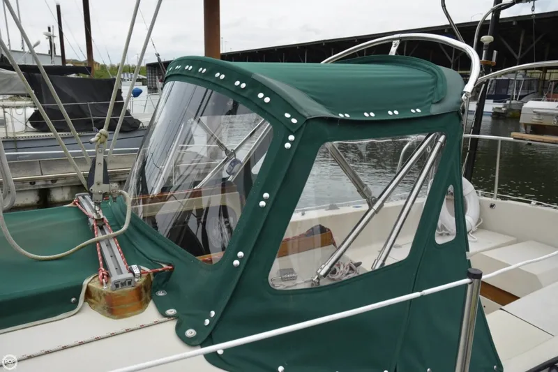 Slide: The Image of Clipper Marine 30 Sloop 1976 - 6