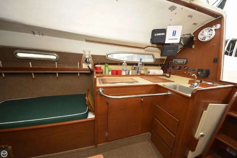 Slide: The Image of Clipper Marine 30 Sloop 1976 - 9
