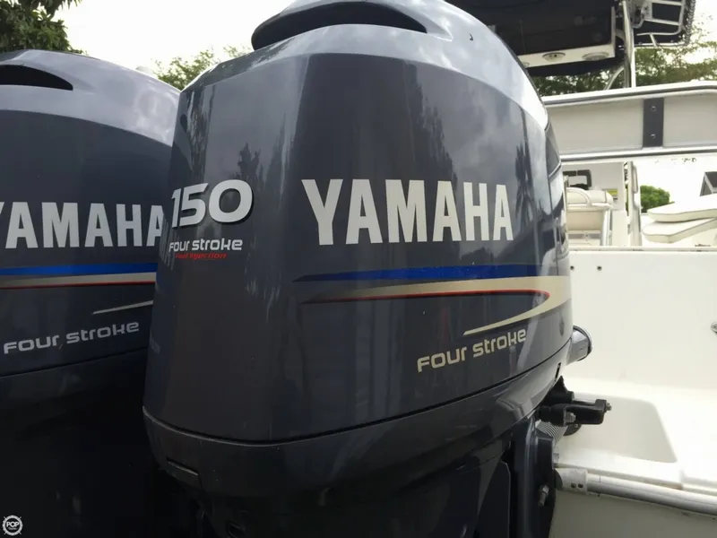 Slide: The Image of Cobia 254 Center Console 2004 - 9