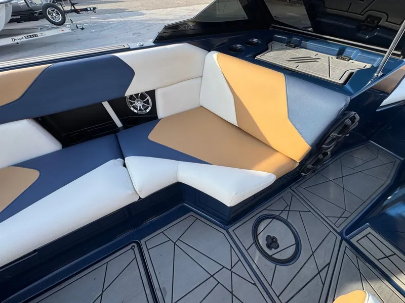 Slide: The Image of ATX 22 Type-S 2020 - 16