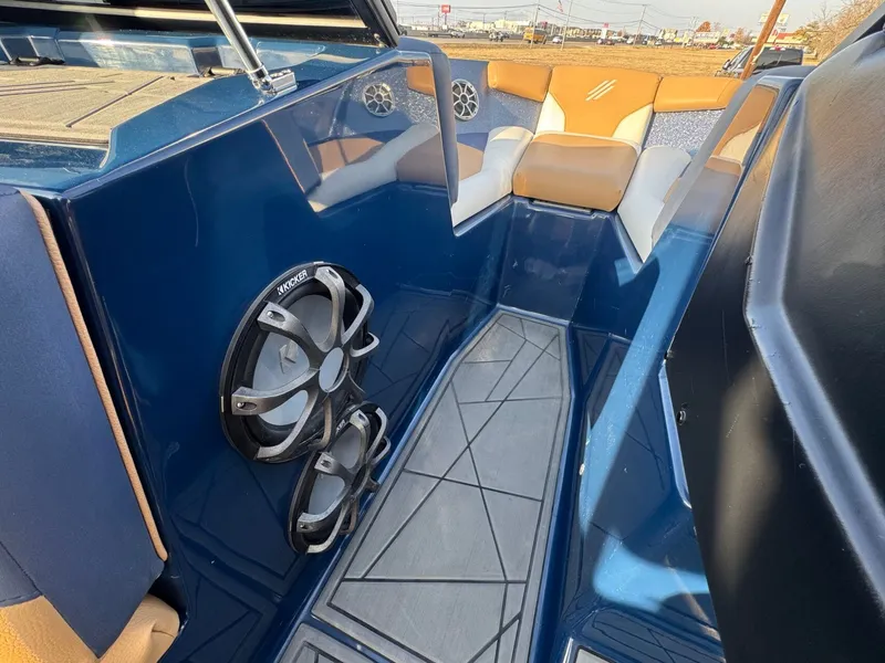 Slide: The Image of ATX 22 Type-S 2020 - 18