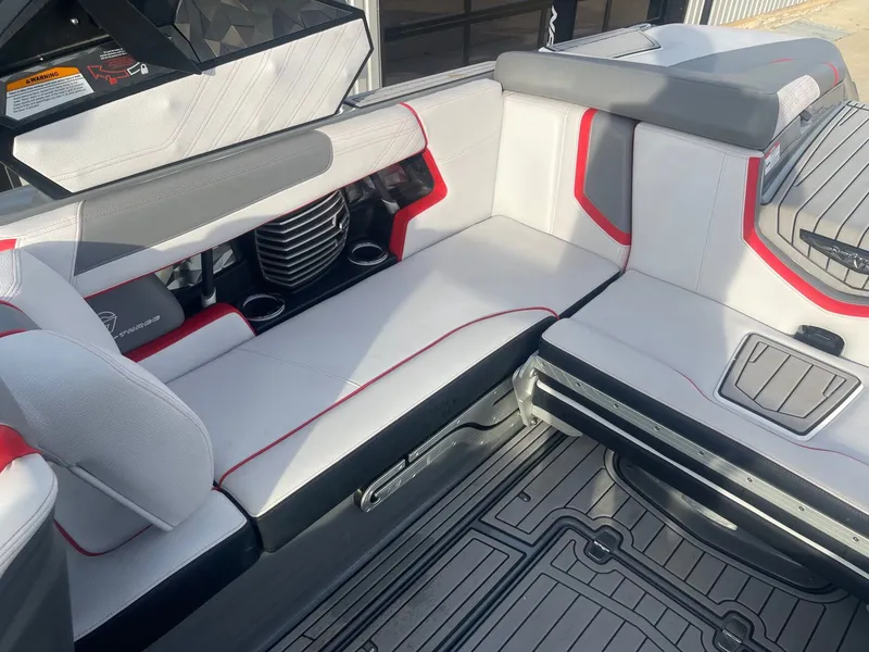 Slide: The Image of Nautique G23 2019 - 14