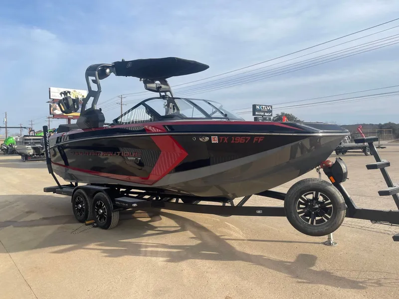 Slide: The Image of Nautique G23 2019 - 3