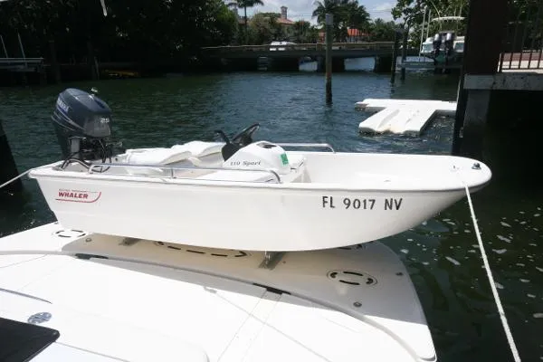 Slide: The Image of Sea Ray 52 Sedan Bridge 2008 - 2