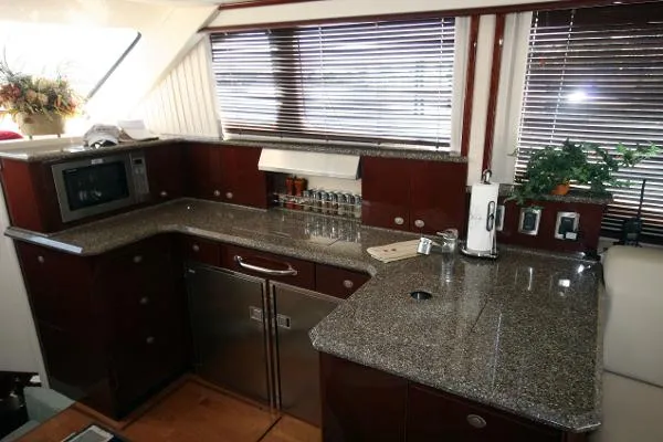 Slide: The Image of Sea Ray 52 Sedan Bridge 2008 - 5