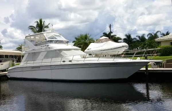Slide: The Image of Sea Ray 550 Sedan Bridge 1995 - 0