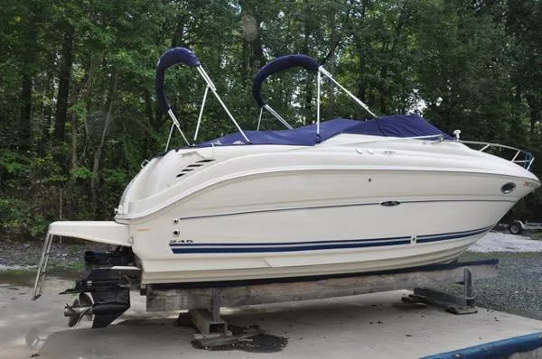 Slide: The Image of Sea Ray 245 Weekender 2005 - 1
