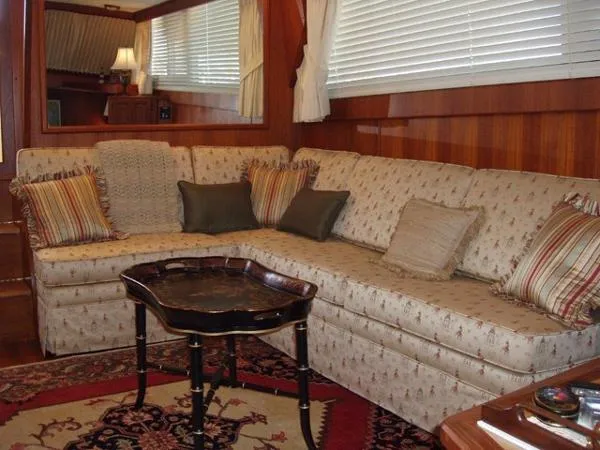 Slide: The Image of Viking 44Aft Cabin Motor Yacht 1987 - 1