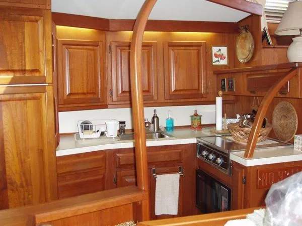 Slide: The Image of Viking 44Aft Cabin Motor Yacht 1987 - 4